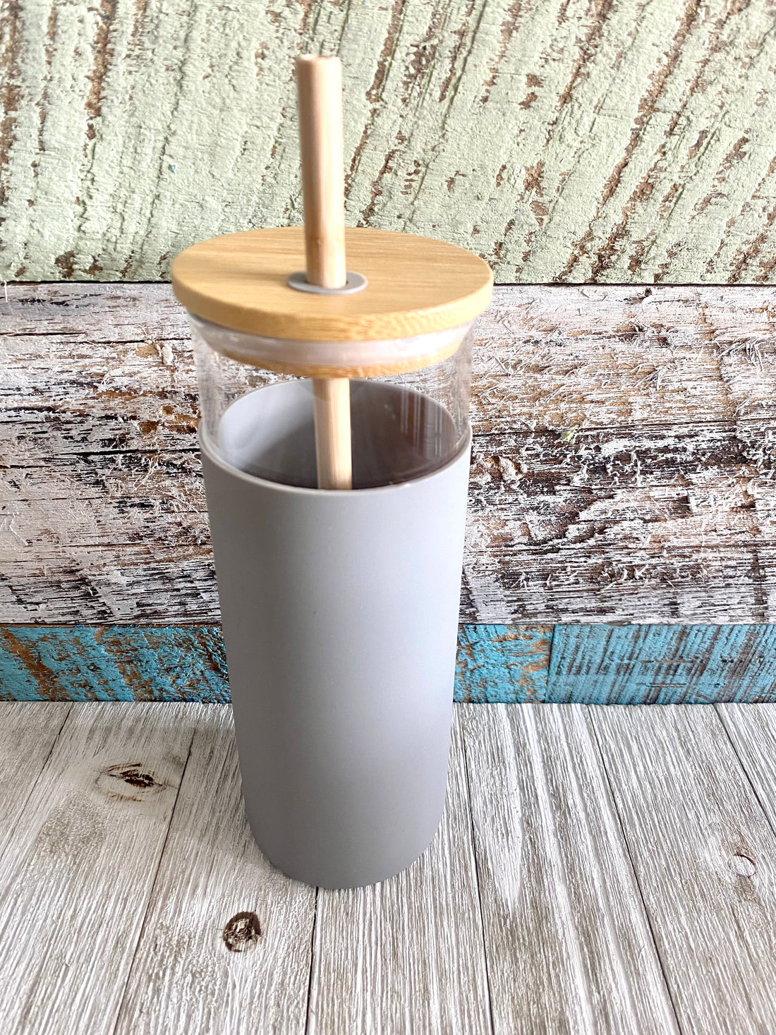 20oz Glass Tumbler w/Silicone Sleeve &amp; Bamboo Lid/Straw