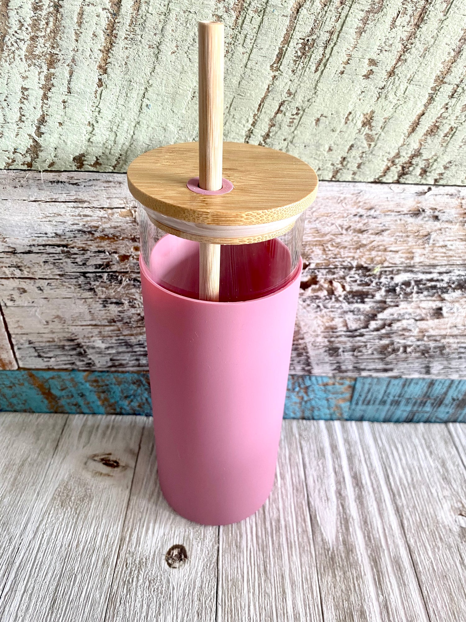 20oz Glass Tumbler w/Silicone Sleeve &amp; Bamboo Lid/Straw